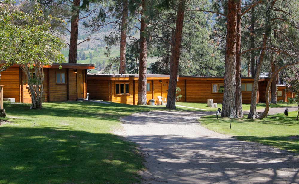 Okanagan Cabins For Rent Lake Front Resort Private Beach