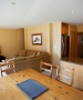 Oak Living Room - Okanagan Accommodation