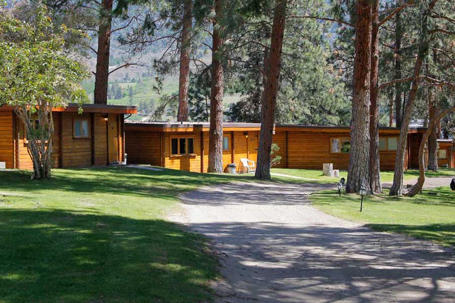 Okanagan Lakefront Cabins for Rent