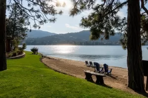 Ponderosa Point Resort - Private beach on Skaha Lake - Okanagan BC